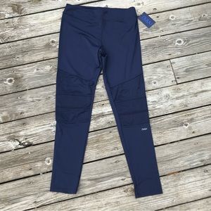 NUYU athletic leggings